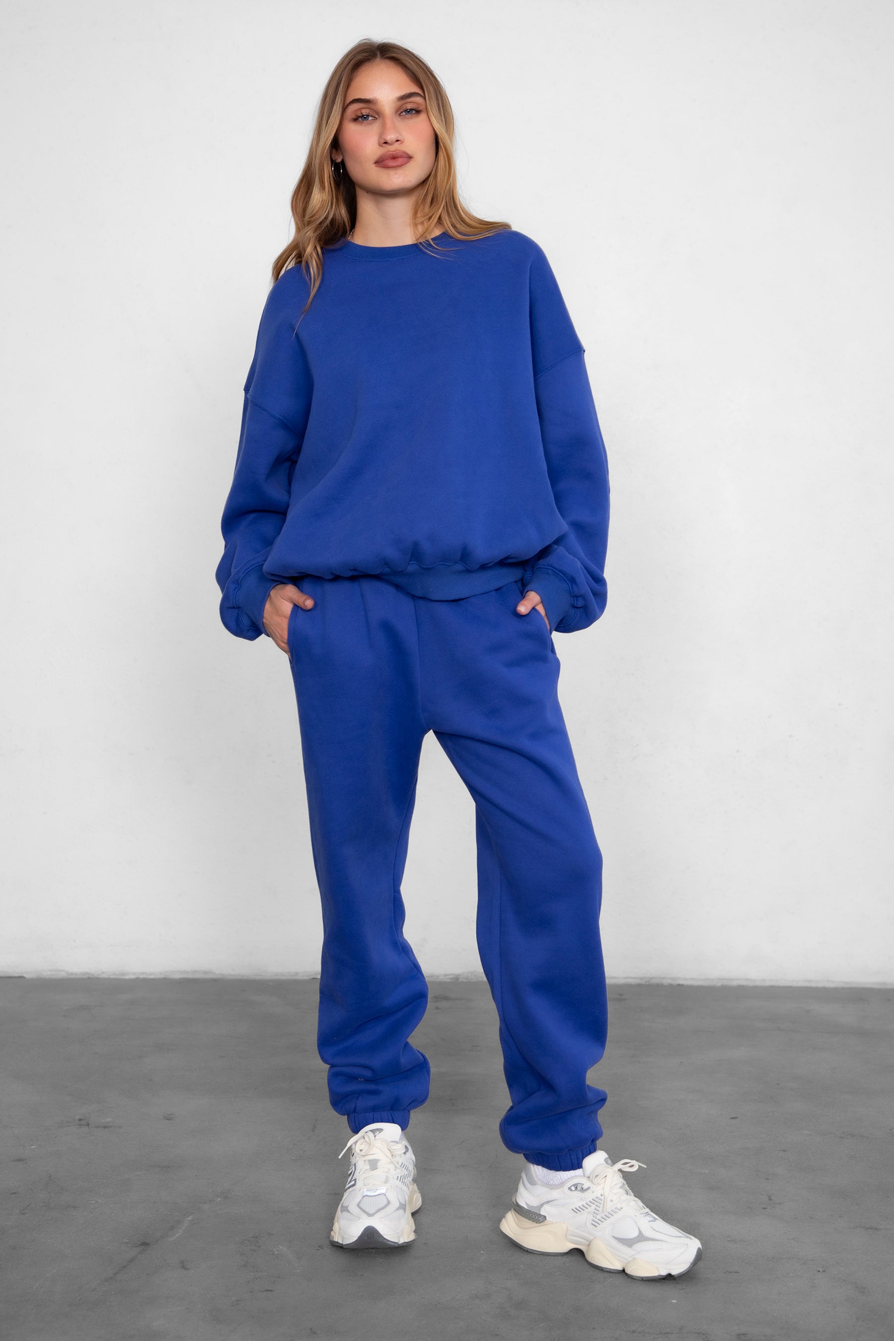 PH26027X-DOVE ROYAL BLUE