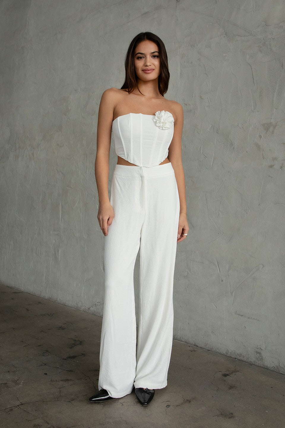 PA29807-AMAENDA-P WHITE