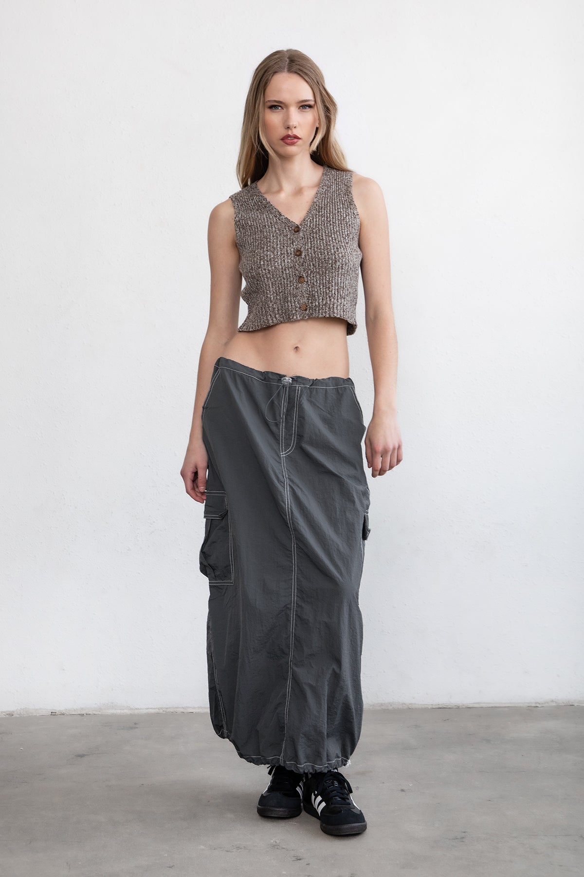 SC29252-GENMA CHARCOAL