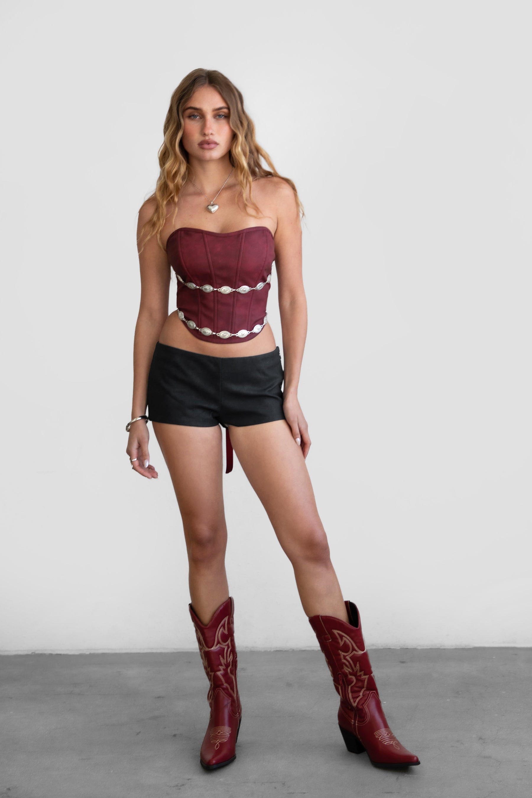 PH30974-LEIAH