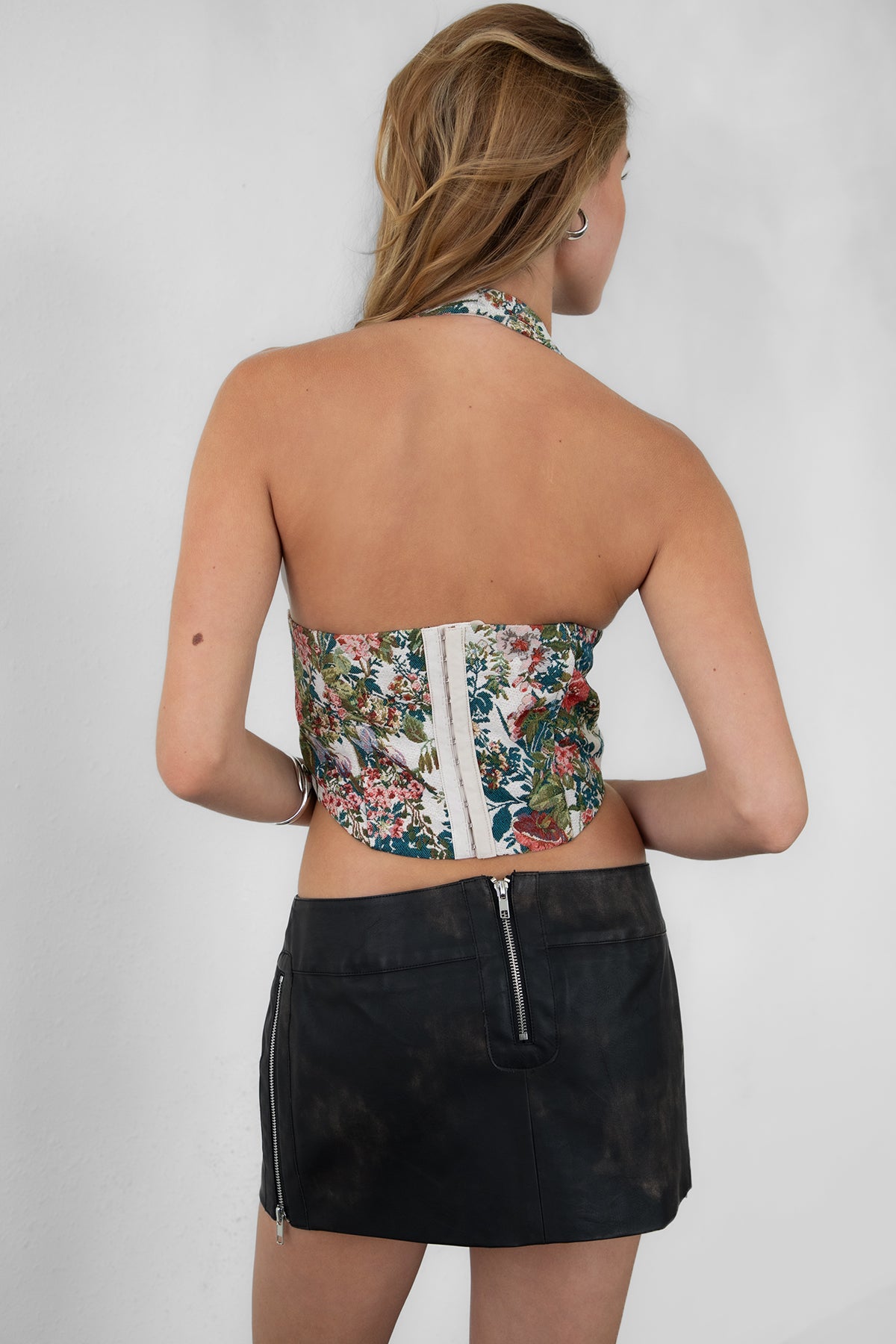 TA30693-OLYVIA