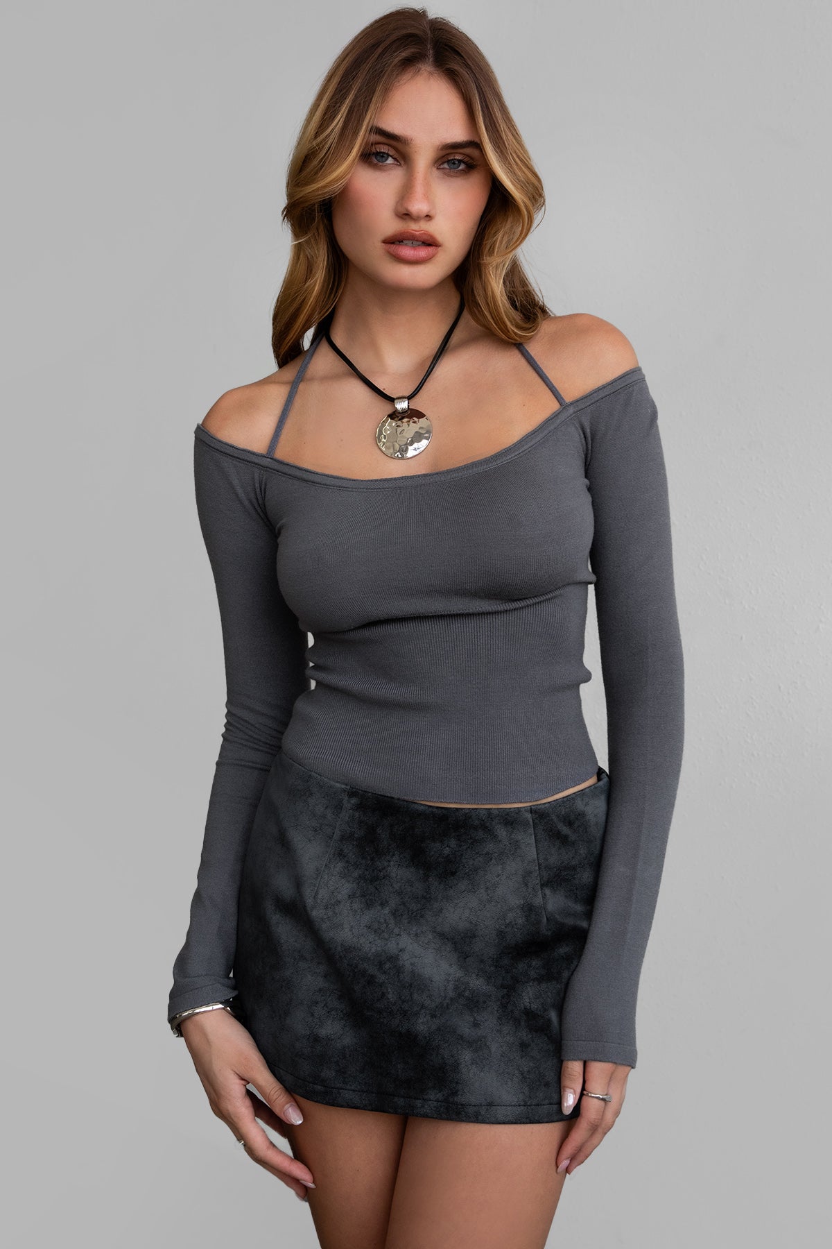 TC30577-LAURAH CHARCOAL