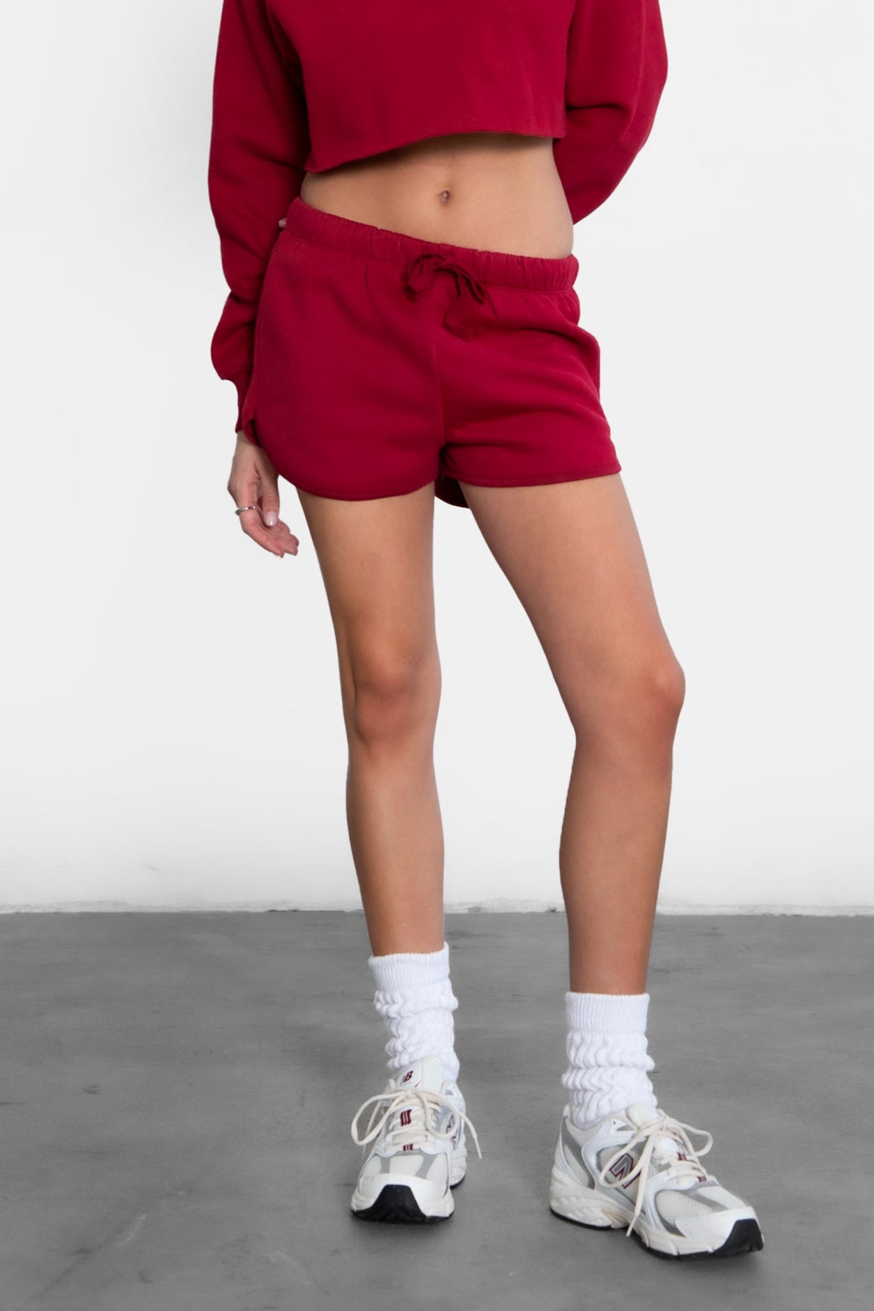 PH28437-SHORTY BURGUNDY