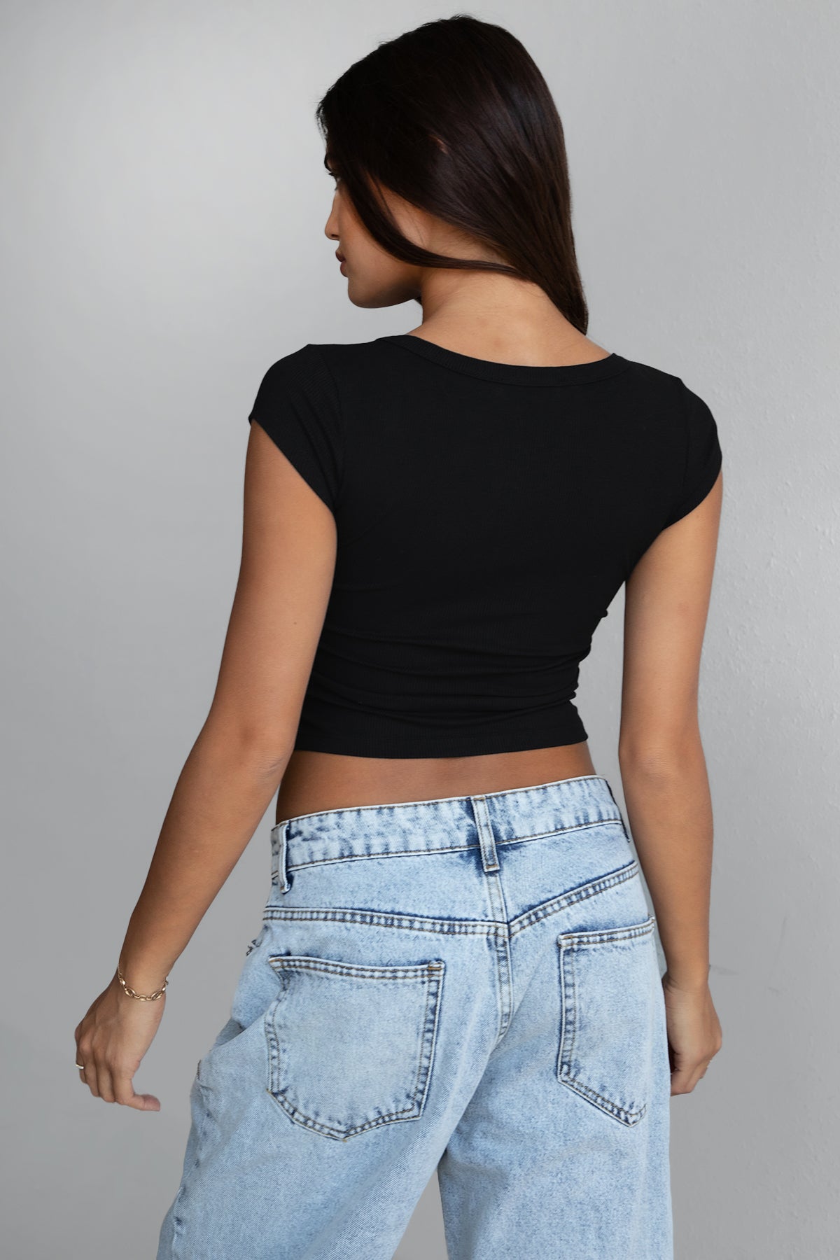 TH30649BA-LEAH-CS