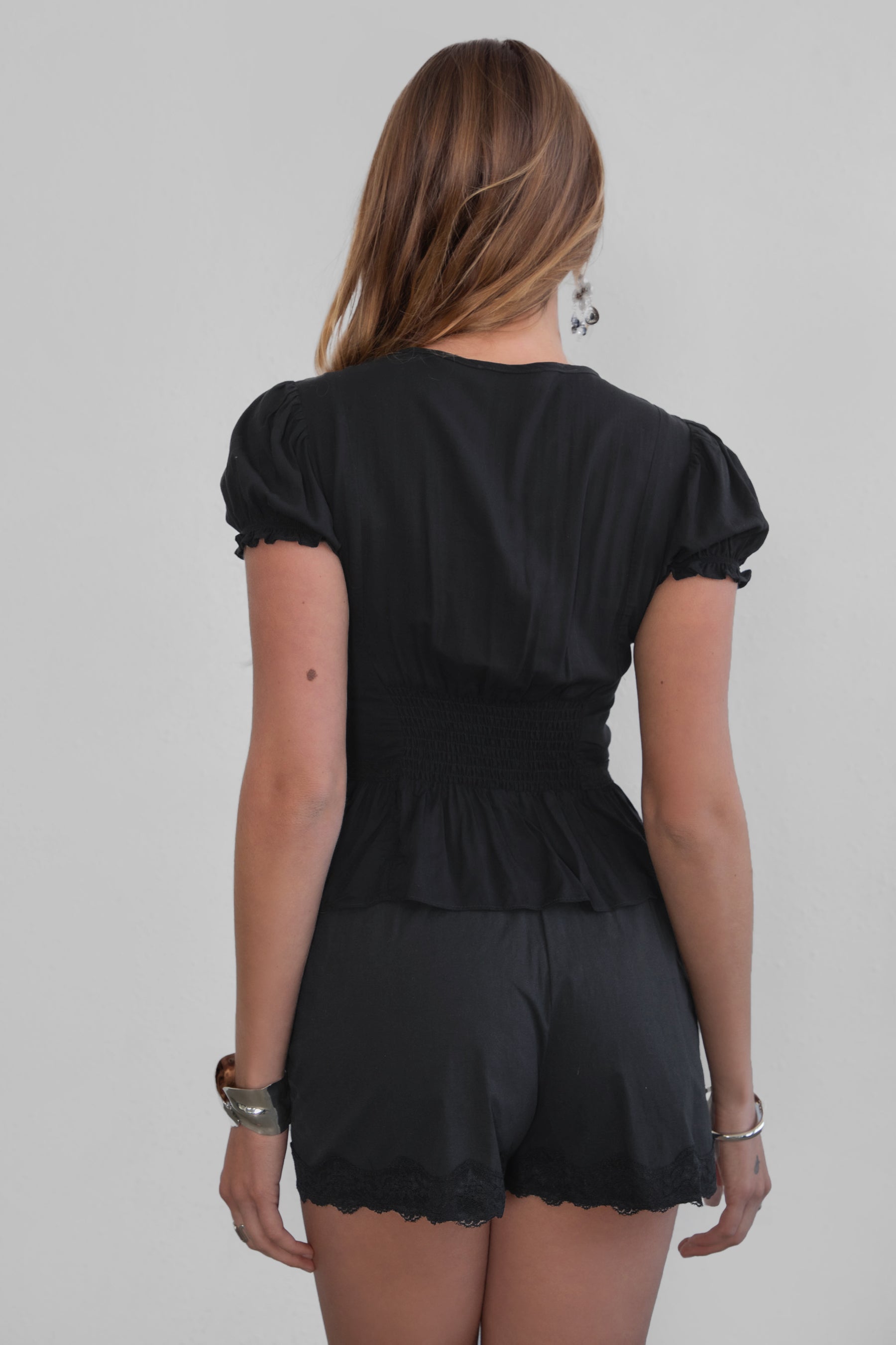 TH31145-AGATHA